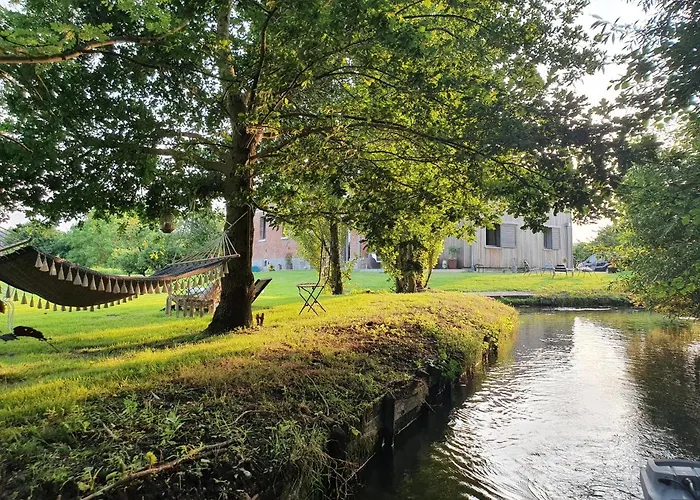 Au jardin sur l'eau hortillonnages