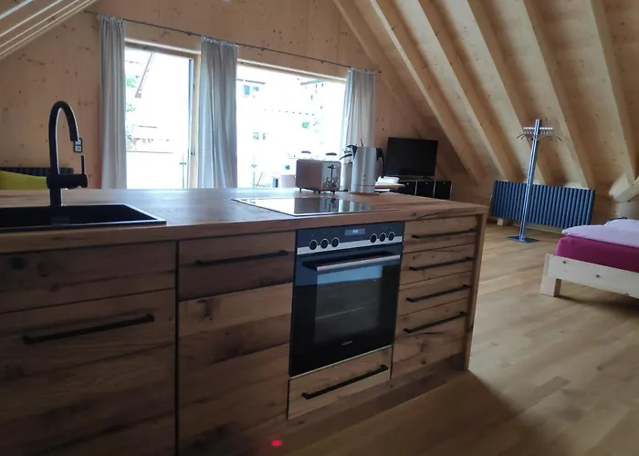 Ferienwohnungen Und Zimmer In Reutlingen-Gönningen