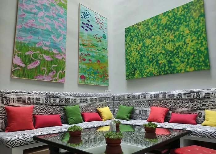 Resort: New Samay Hostel