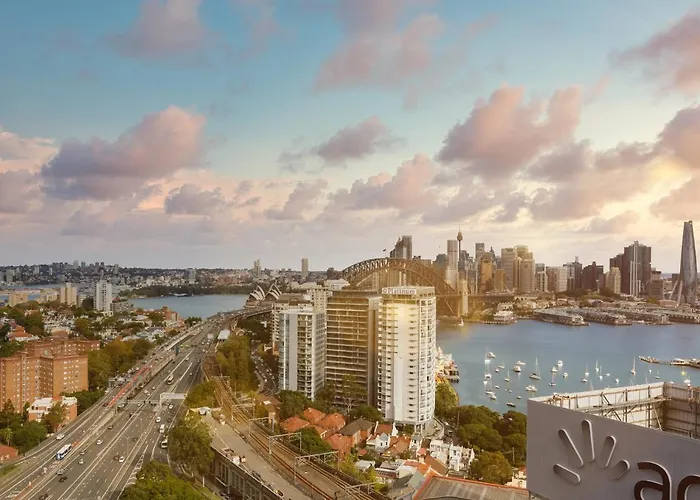 Meriton Suites North