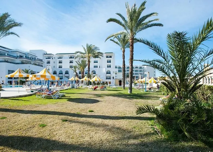 Familienhotel: Riviera Hotel - Family Only