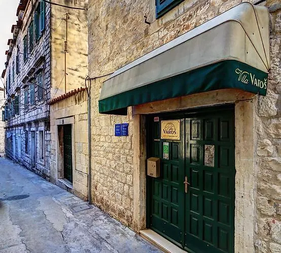 Familiehotel: Villa Varos