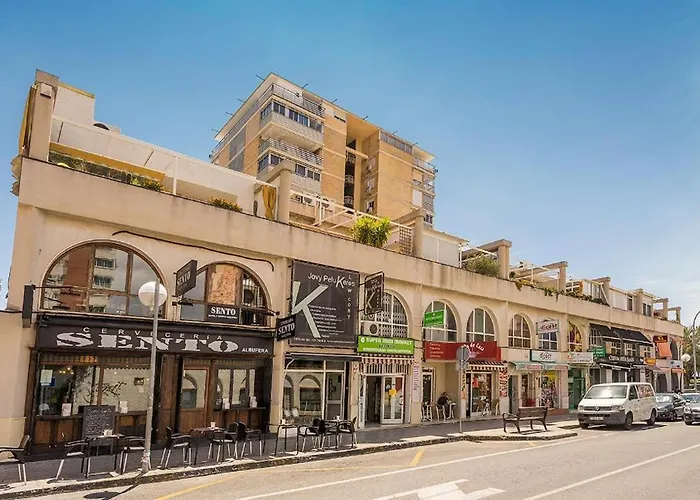 Hotel de playa: Casita con encanto a 200m de la playa