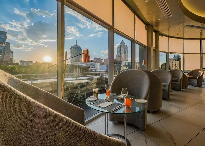 Radisson Blu Gautrain Hotel, Sandton Johannesburg
