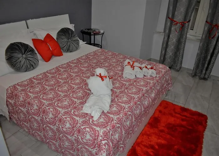 Della Fortuna (Private Room In The Center Of Naples)