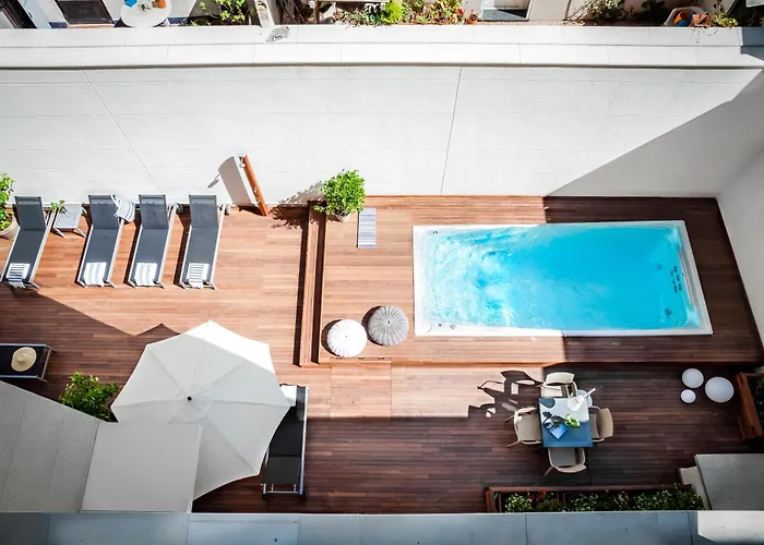 Ferienvermietung: Eric Voekel Boutique Apartments - Atocha Suites