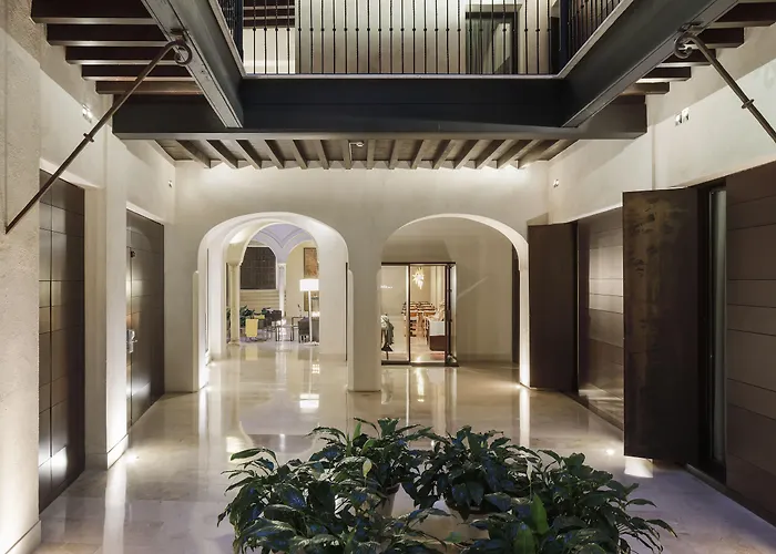 Luxury hotel only: Hotel Posada Del Lucero