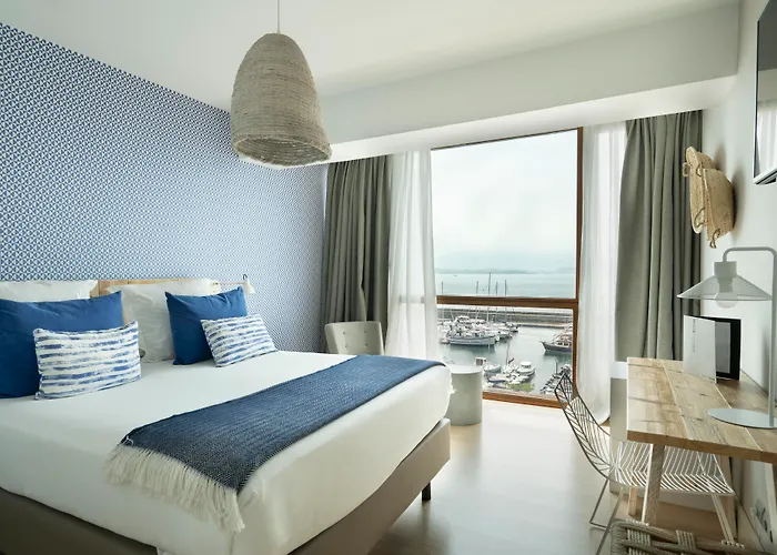 Hotel: Vincci Puertochico