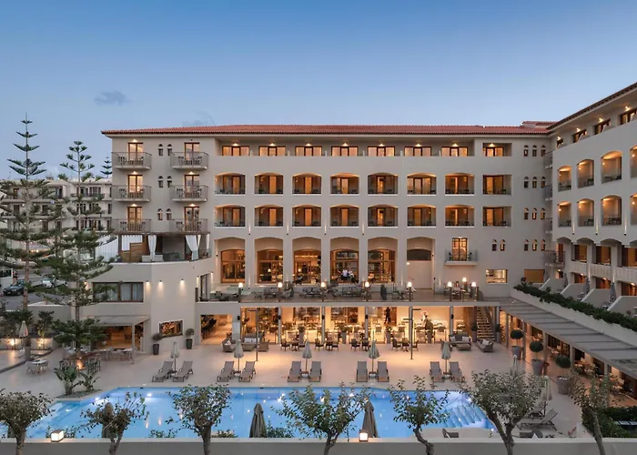  Theartemis Palace
