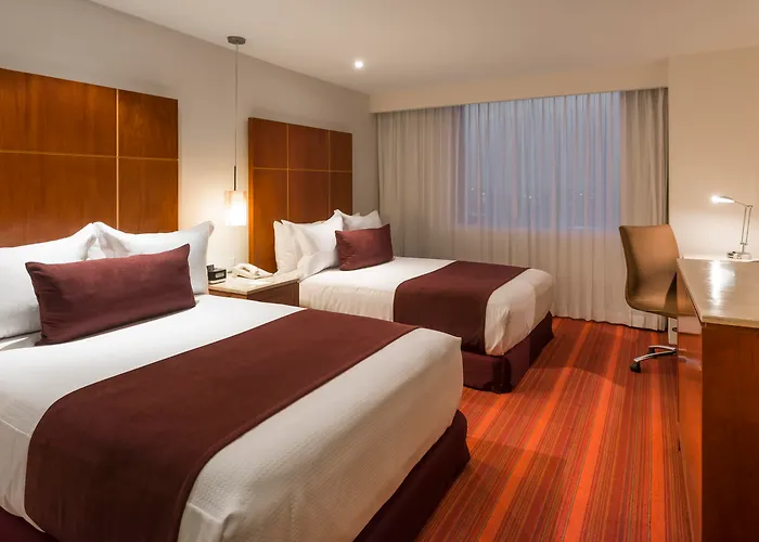 5 star hotel: Camino Real Aeropuerto