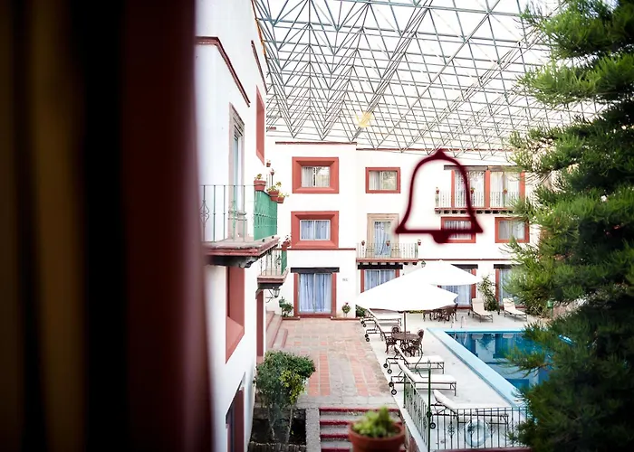 Hotel con tenis: Mision Guanajuato