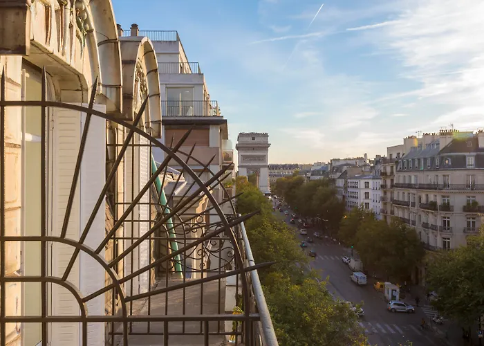 Zentrales Hotel: Elysees Ceramic