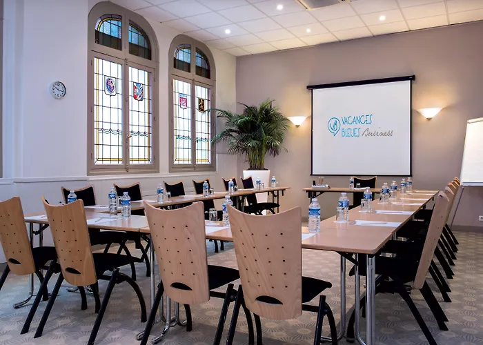Resort: Hotel Vacances Bleues Provinces Opera