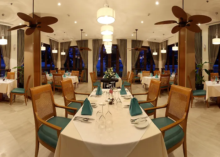 Maikhao Dream Villa &Spa
