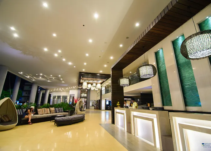 Strandhotel: Deevana Plaza Phuket - Sha Extra Plus