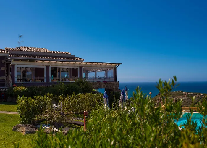  Bajaloglia Resort