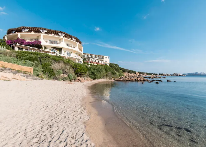 Beach hotel: Club Hotel Baja Sardinia