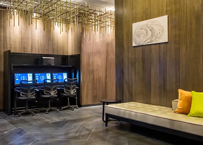 Hôtel accueillant les animaux: Holiday Inn Manhattan Financial District, An Ihg Hotel