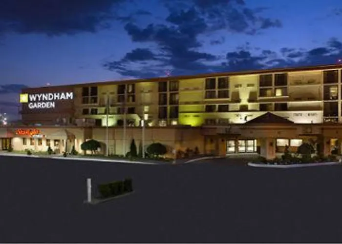 Wyndham Garden Newark Airport