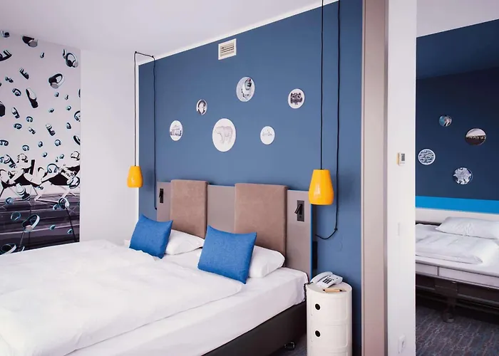 3-Sterne-Hotel: Vienna House Easy by Wyndham Berlin Friedrichshain