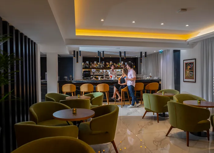 4-Sterne-Hotel: Leonardo Crystal Cove Hotel & Spa - Adults Only