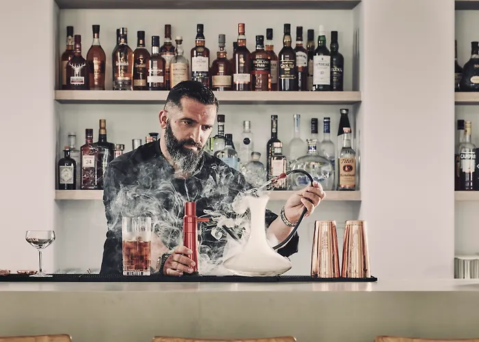 Canaves Epitome - Small Luxury Hotels Of The World