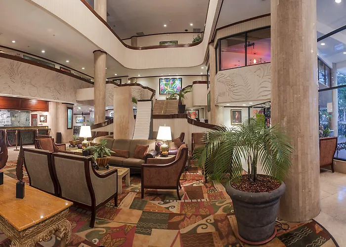 Hotel with Tennis: Delta Hotels By Marriott San Jose Aurola