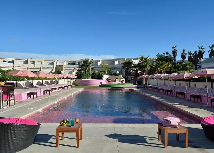 Hotel Jacuzzi: Le Jardin d'EDEN réservé aux couples