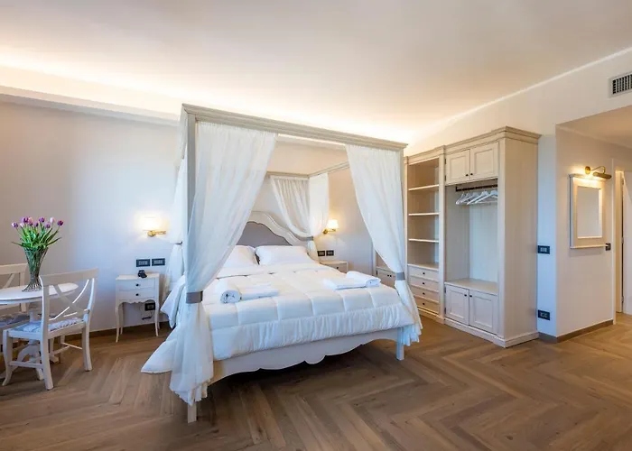Albergo centrale: Palazzo del Mercante