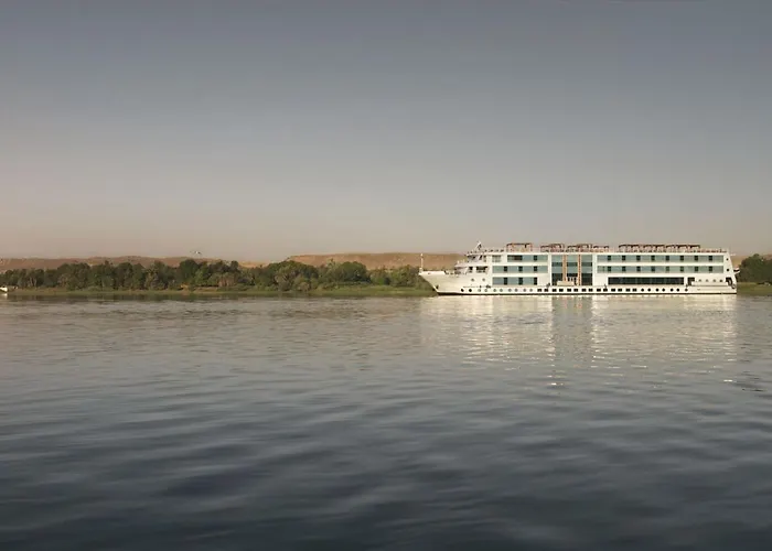 Hôtel de luxe: Le Fayan Nile Cruise - Every Monday From Luxor For 4 & 7 Nights, And Every Friday From Aswan For 3 & 7 Nights