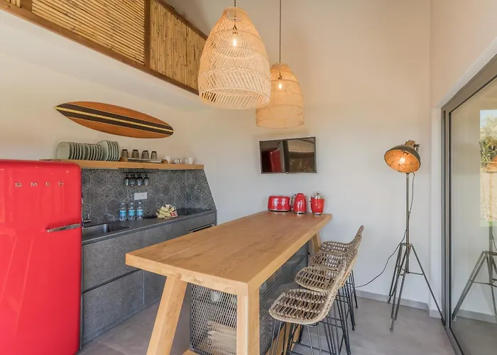 Hang Loose Cottage & 4 Stelle Gizzeria Calabria