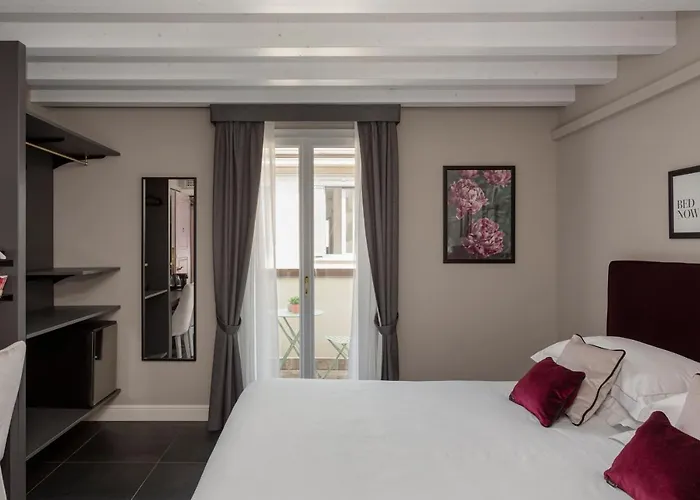 Centraal gelegen hotel: Santarella Guest House