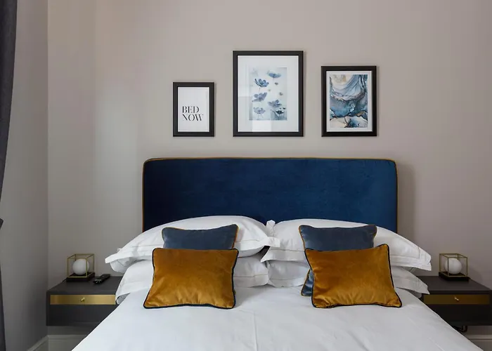 Centraal gelegen hotel: Santarella Guest House