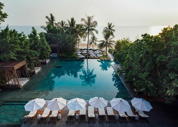 5 star hotels Cape Nidhra
