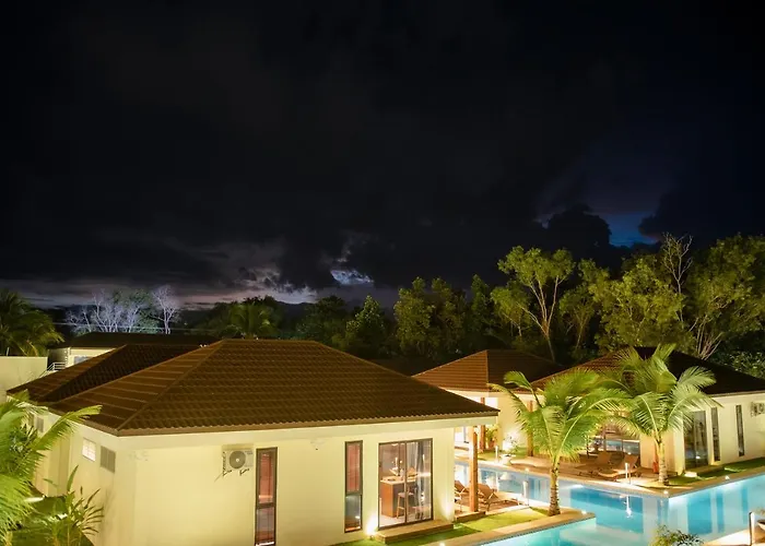 Amphitrite Resort