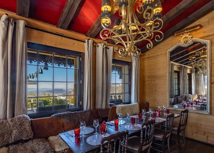 Le Coucou &Restaurant-Bar