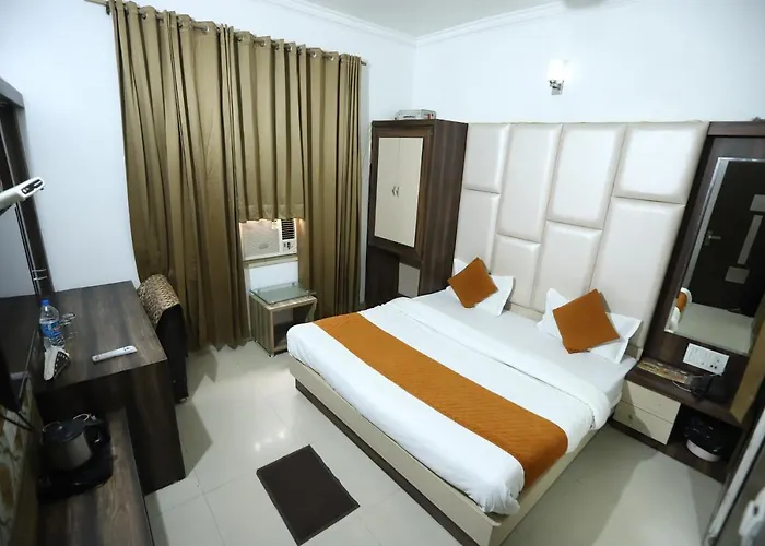 Hotel Malhotra Inn 50 Meter From Golden Temple