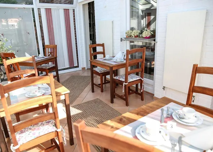 3-Sterne-Hotel: Hotel Chalet