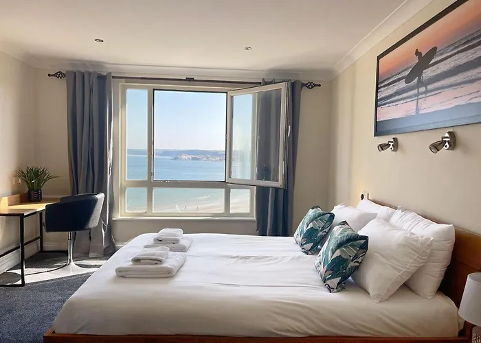 Dog friendly hotels Chy Lowen