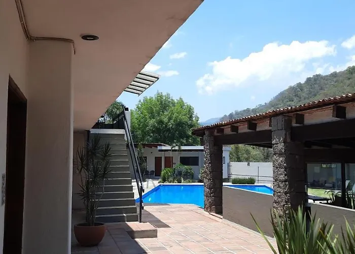 Resorts Guide El Arco