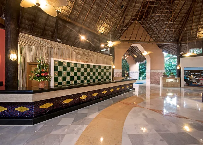 Iberostar Waves