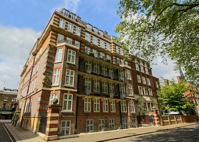 In Luxury hotels Rochester By Blue Orchid
