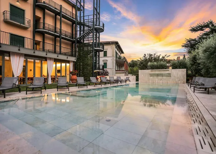 Centraal gelegen hotel: Grand Hotel Croce Di Malta