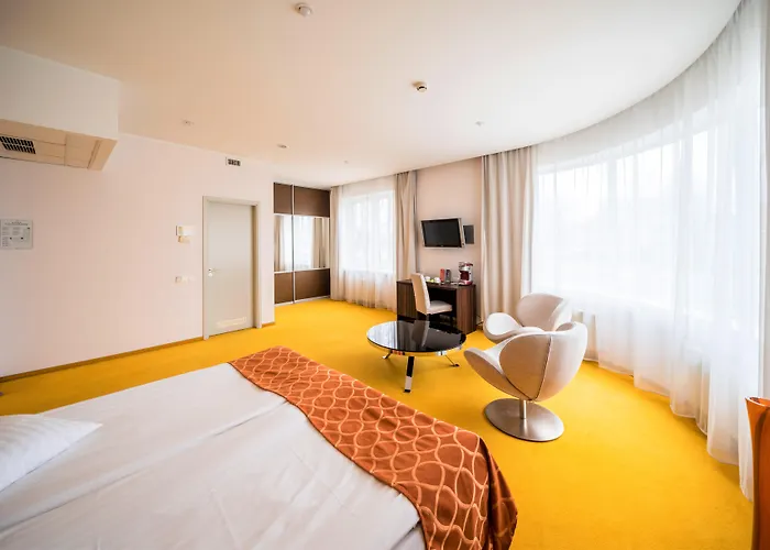 Hotel barato: Rija Vef Hotel With Free Parking