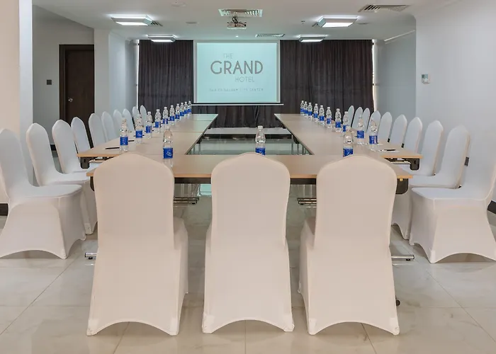 Golden Tulip Dar Es Salaam City Center