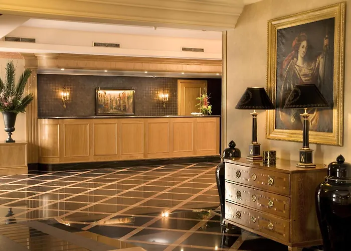 Hôtel central: Hotel Real Palacio