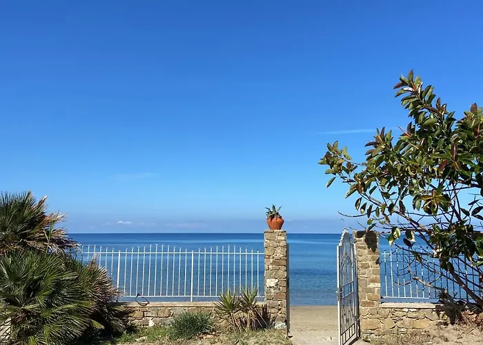 Albergo centrale: Immobiliare Schiavone Srl