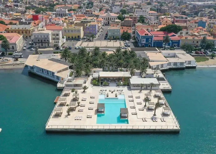 Mansa Marina Hotel