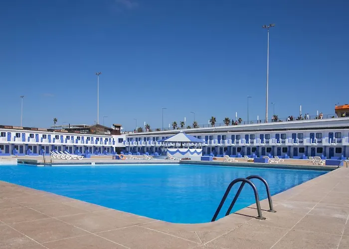 Hotel Tropicana