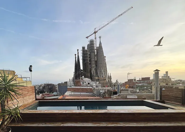 Vacation rental: Enjoybcn Gaudi Apartments